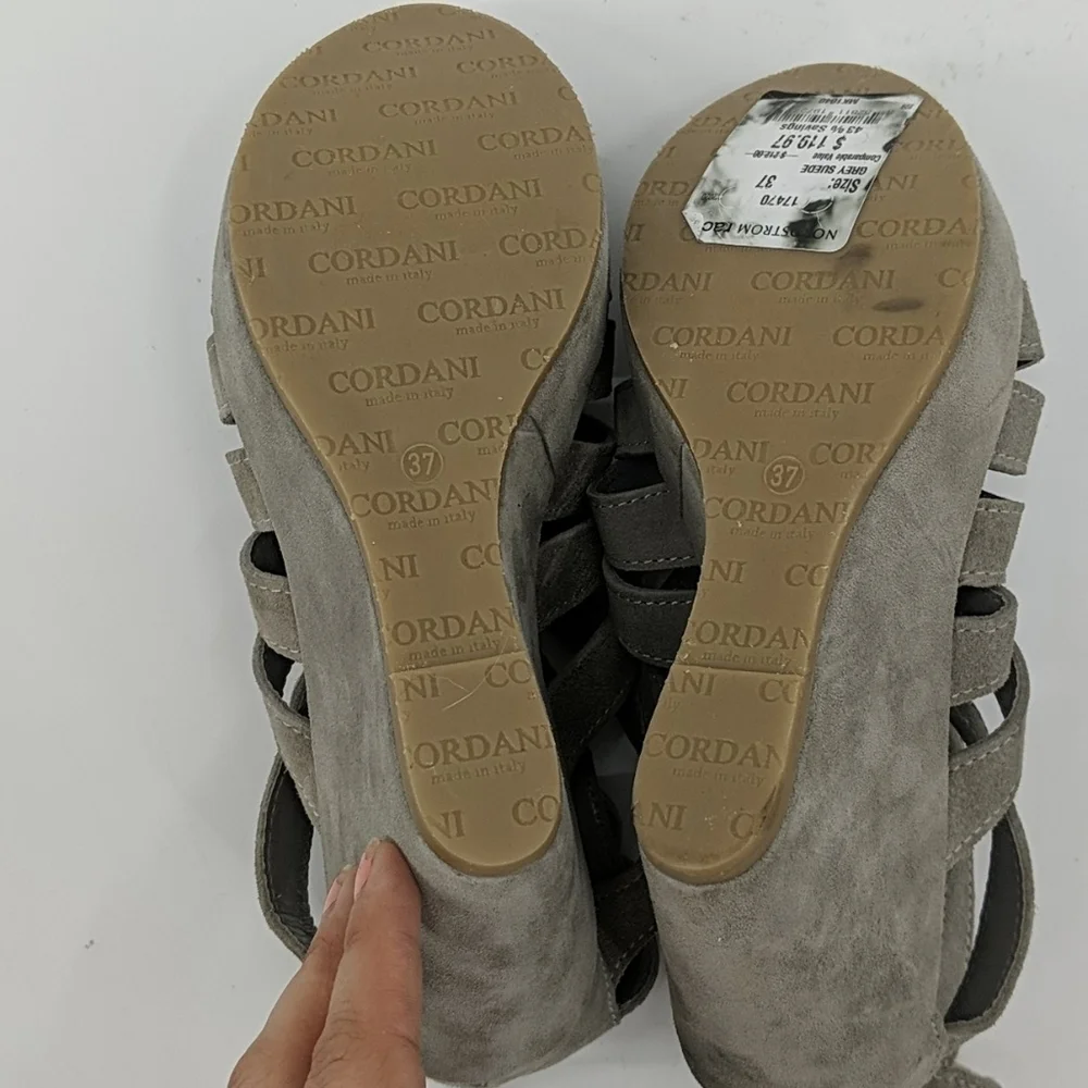 NWT CORDANI Suede Cage Wedge Sandals